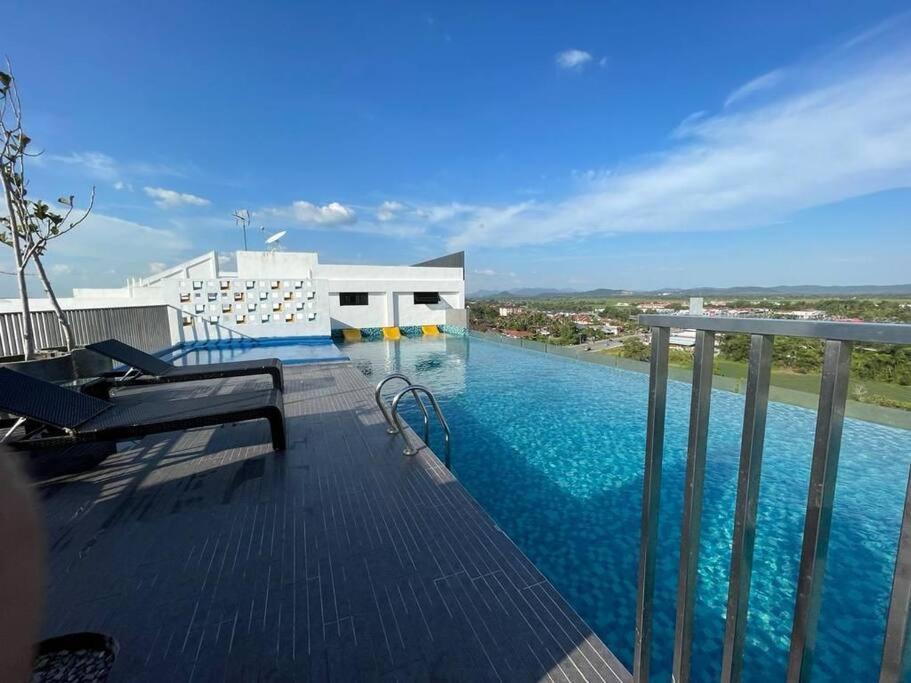 Myrumah Imperio Home , Alor Setar 3Br With Sky Infinity Pool 外观 照片