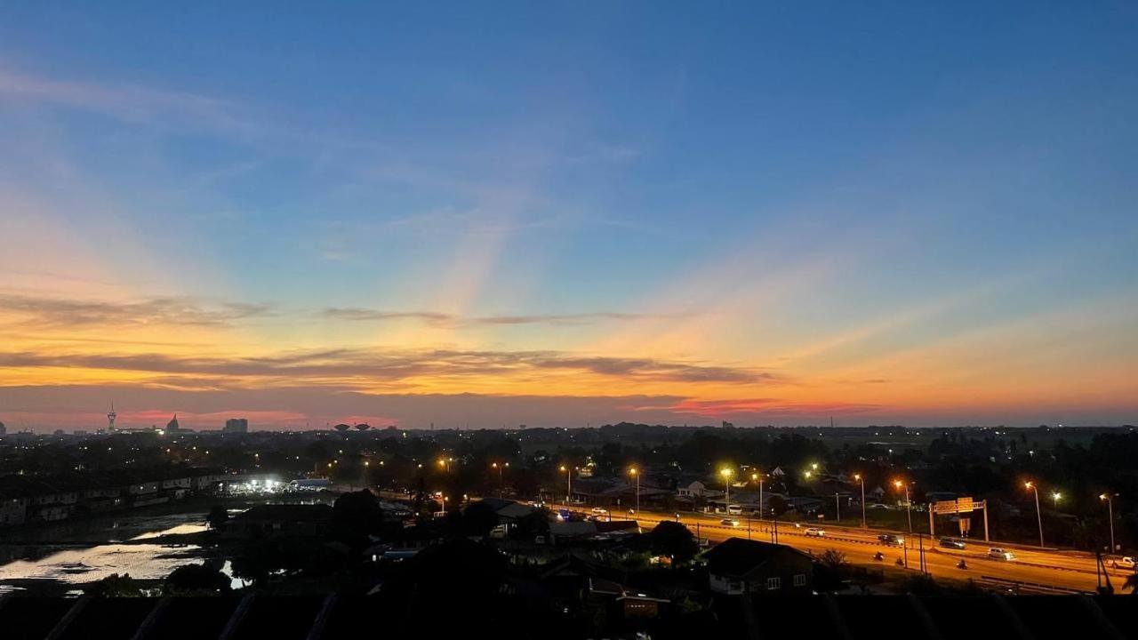 Myrumah Imperio Home , Alor Setar 3Br With Sky Infinity Pool 外观 照片